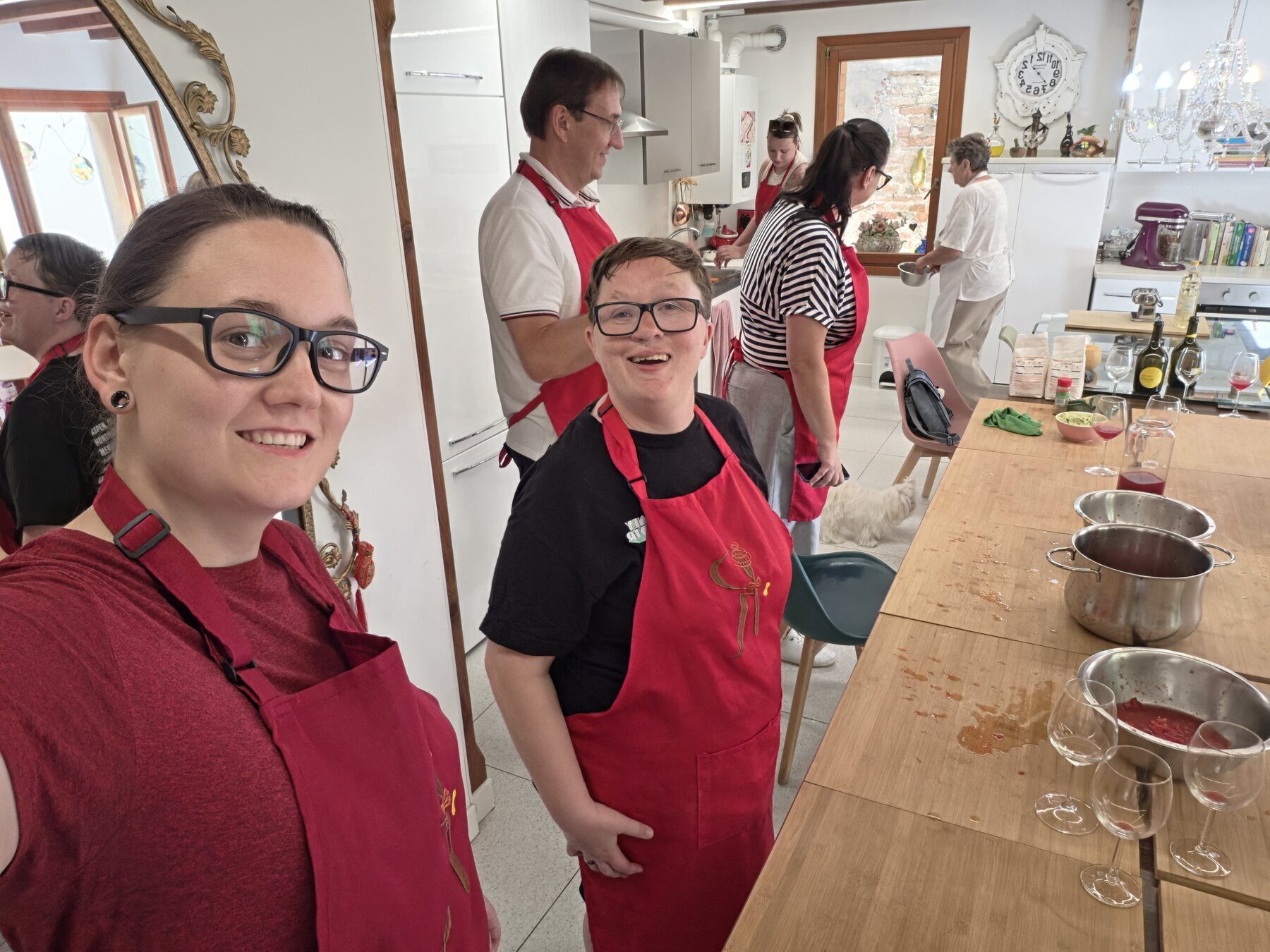Shiloh and Jordyn during Rosa's cooking class